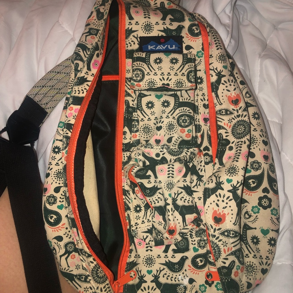 KAVU bag!